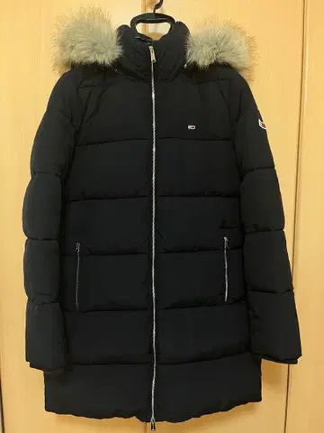 TOMMY JEANS 다운 블랙 롱 다운 코트