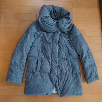 그레이 다운 자켓 코무사