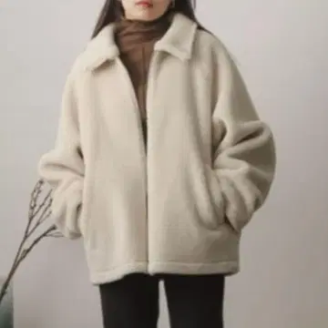 [ 새상품급 ] 센스 오브 플레이스 보아 무스탕 블루종 자켓 아이보리