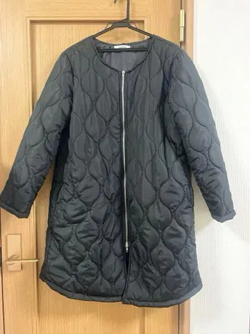 엠마 테일러 인기 퀼팅 코트 블랙 36 사이즈 후드 부착