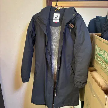 RAIN DEER 후드 부착 다운 자켓 S 사이즈