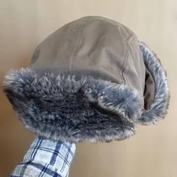 OAKLEY 오크레이 브라운 플라이트 캡 귀도리 퍼 새상품급