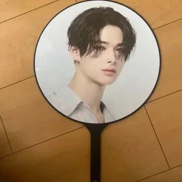 ENHYPEN 니키 부채