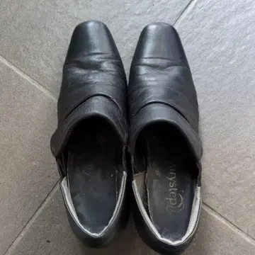 블랙 가죽 슬립온 신발 Krystep 24