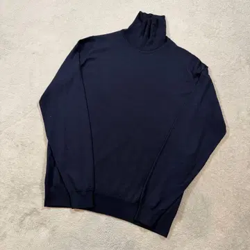 존스메들리 네이비 터틀넥 니트 XL 사이즈 울