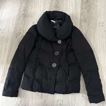 아줄바이마우지 다운 블랙 M