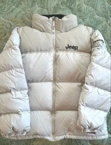 Jeep 화이트 다운 자켓