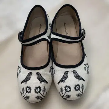 플랫슈즈 새와 꽃 프린트