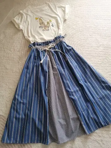 [ DOGDEPT ] 롱 스커트와 비쥬 포함 T셔츠 세트