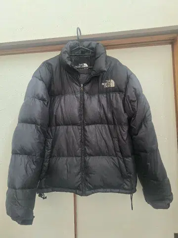 THE NORTH FACE 블랙 다운 자켓