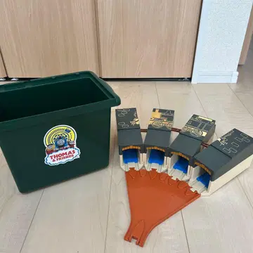 프라레일 접이식 토마스 기관고