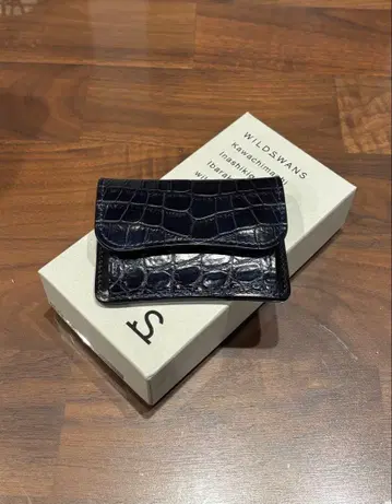 wildswans 와일드 스완스 크로코 타앙 아이젠 코인 케이스 안장