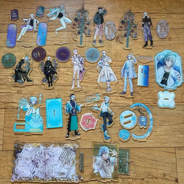 아이나나 요츠바 타마키 오오사카 소고 아크릴 스탠드 판매