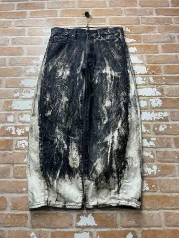 블랙 데님 블리치 데님 배기 데님 와이드 그런지 y2k 블랙 구제 의류