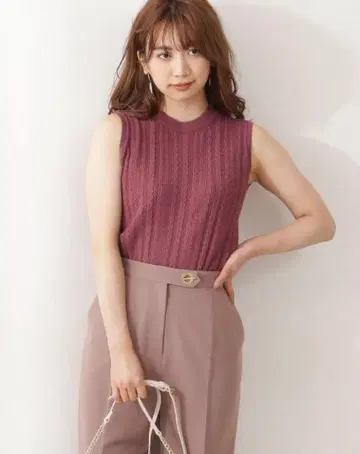 프로포션 바디 드레싱 슬리브리스 니트 핑크