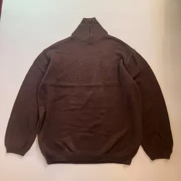 USED 하이넥 니트 스웨터