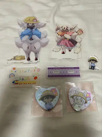 메이드 인 어비스 파프타 레그 나나치 아크릴 스탠드 캔뱃지 5종 세트