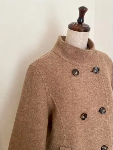 [ 23구 ] ESTETHIA 별주 울 스탠드 카라 숏코트 44 사이즈