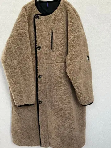 보아 소재 베이지 롱 코트