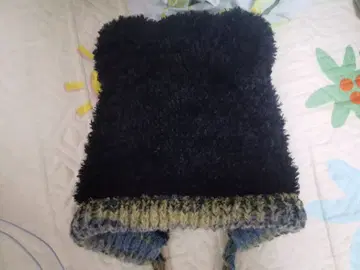 귀 달린 복슬복슬 니트 모자