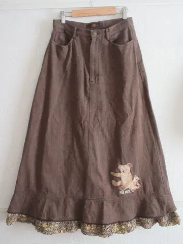 PINK HOUSE 곰 자수 플레어 스커트 브라운