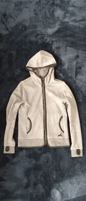 그레이 후드 부착 풀 집업 후드티