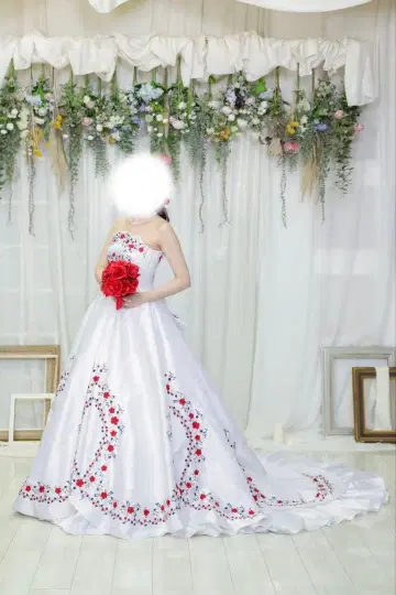 웨딩 드레스 스트랩리스 A라인