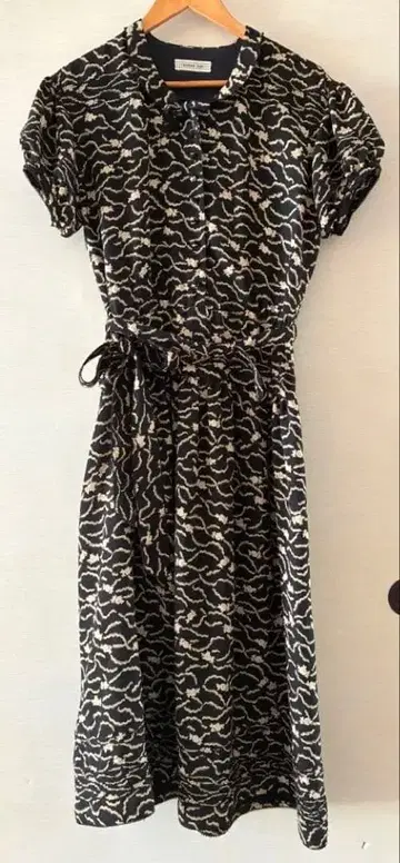 카네코 이사오 롱 원피스 (걷어 올림 있음)