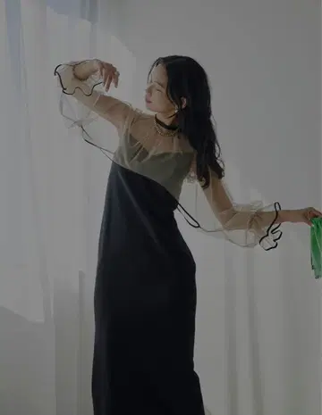 Ameri VINTAGE MANY WAY AIRY VEIL DRESS