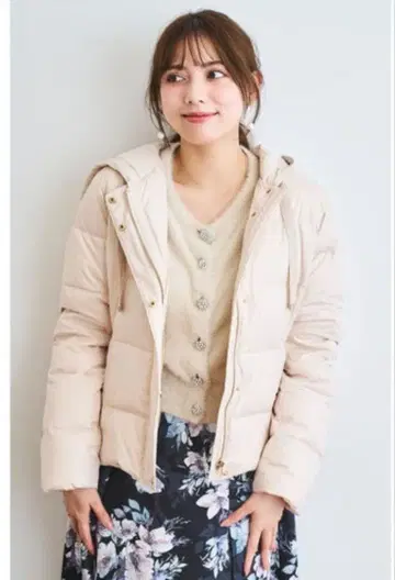 LAISSE PASSE 카라바리 숏 다운 코트 36