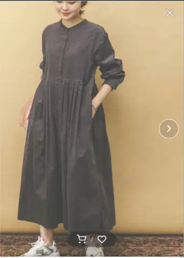 어반 리서치 라보 코듀로이 턱 원피스