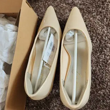 베이지 스틸레토 하이힐 24.0cm