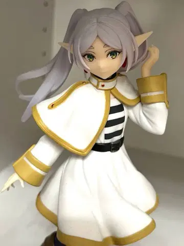 장송의 프리렌 피규어