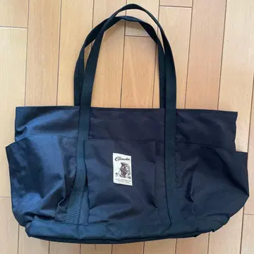 코브 마스터 블랙 토트백 프론트 포켓 부착