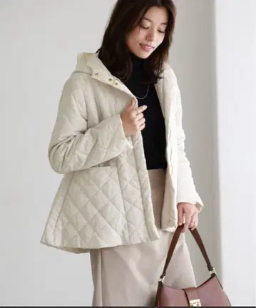 [ 미사용품 ] Pierrot 후드 퀼팅 블루종 자켓 아이보리