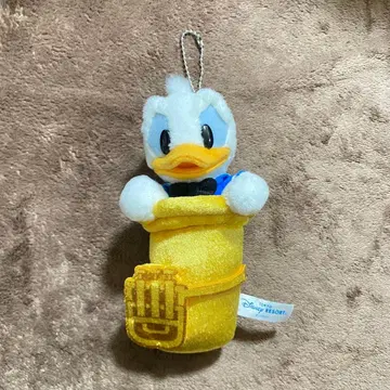 필하모닉 매직 42주년 도널드 덕 인형 배지