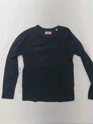 할리우드 런치마켓 블랙 긴팔 크루넥 티셔츠 0