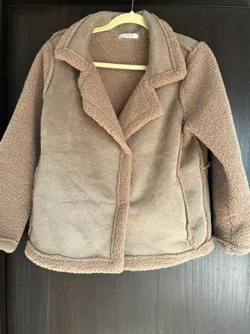 베이지 플리스 보아 자켓 노카라