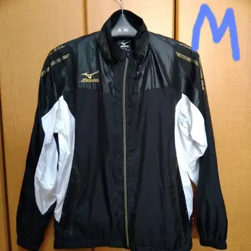 미즈노 남성용 윈드 브레이커 M 사이즈 블레스써모