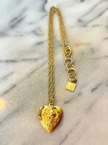 로켓 펜던트 ANNE KLEIN 목걸이