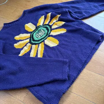 UNIF 꽃 패턴 퍼플 니트 스웨터 XL