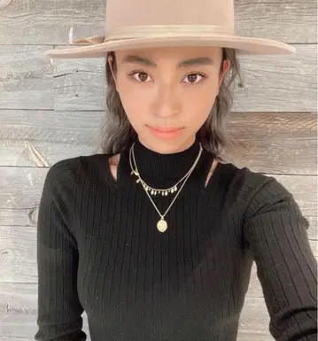 ALEXIA STAM 바디수트 니트 리브 하이넥 어깨 트임 스웨터