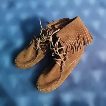 MINNETONKA 미네통카 여성용 부츠 (US 6/24cm)