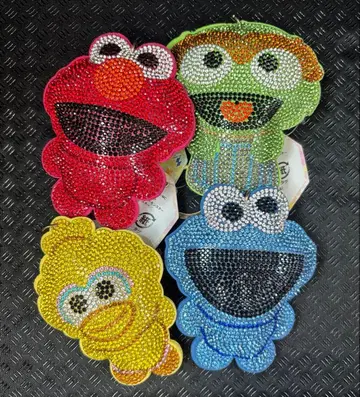 세서미 스트릿 큐빅 키링 4개 세트