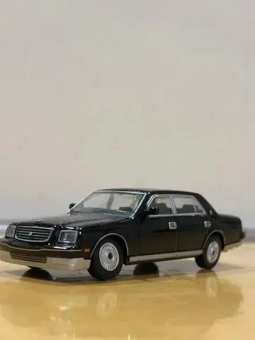 1/64 TOYOTA 센추리 블랙