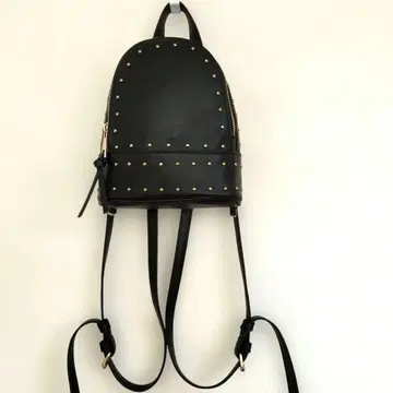 Bershka 버쉬카 스터드 미니 백팩 블랙 백팩