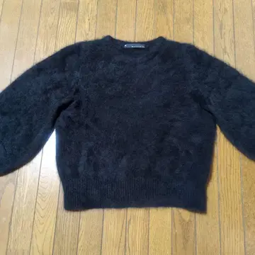 martinique 블랙 7부 소매 니트 벌룬 슬리브