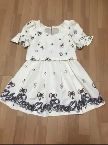 kitty짱 콜라보 원피스