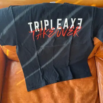 TRIPLEAXE TAKEOVER 티셔츠 L 사이즈