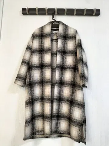 Bou Jeloud 체크 무늬 롱 코트